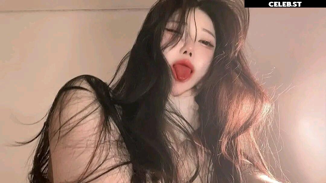 Evawishx / evawxsh / imeva Image 24438112
