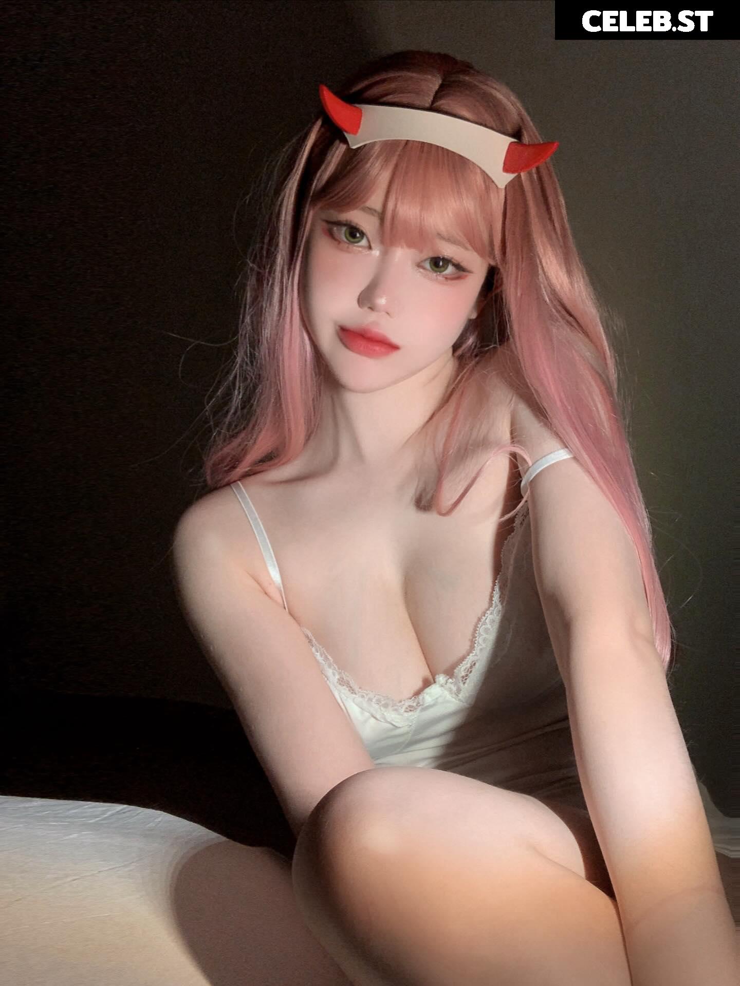 Evawishx / evawxsh / imeva Image 24438163