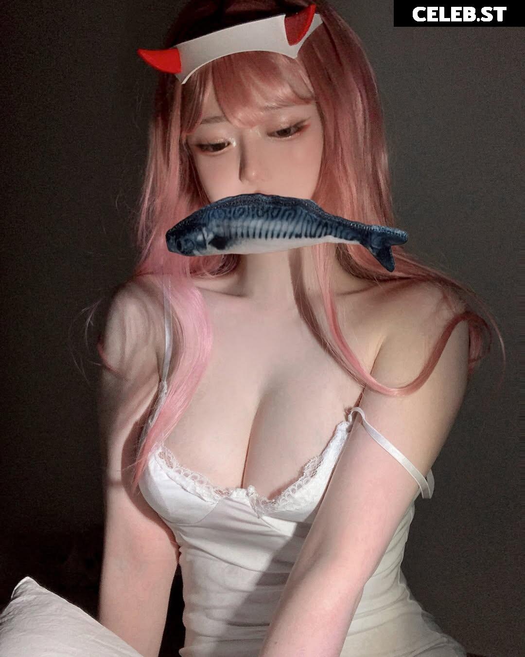 Evawishx / evawxsh / imeva Image 24438164