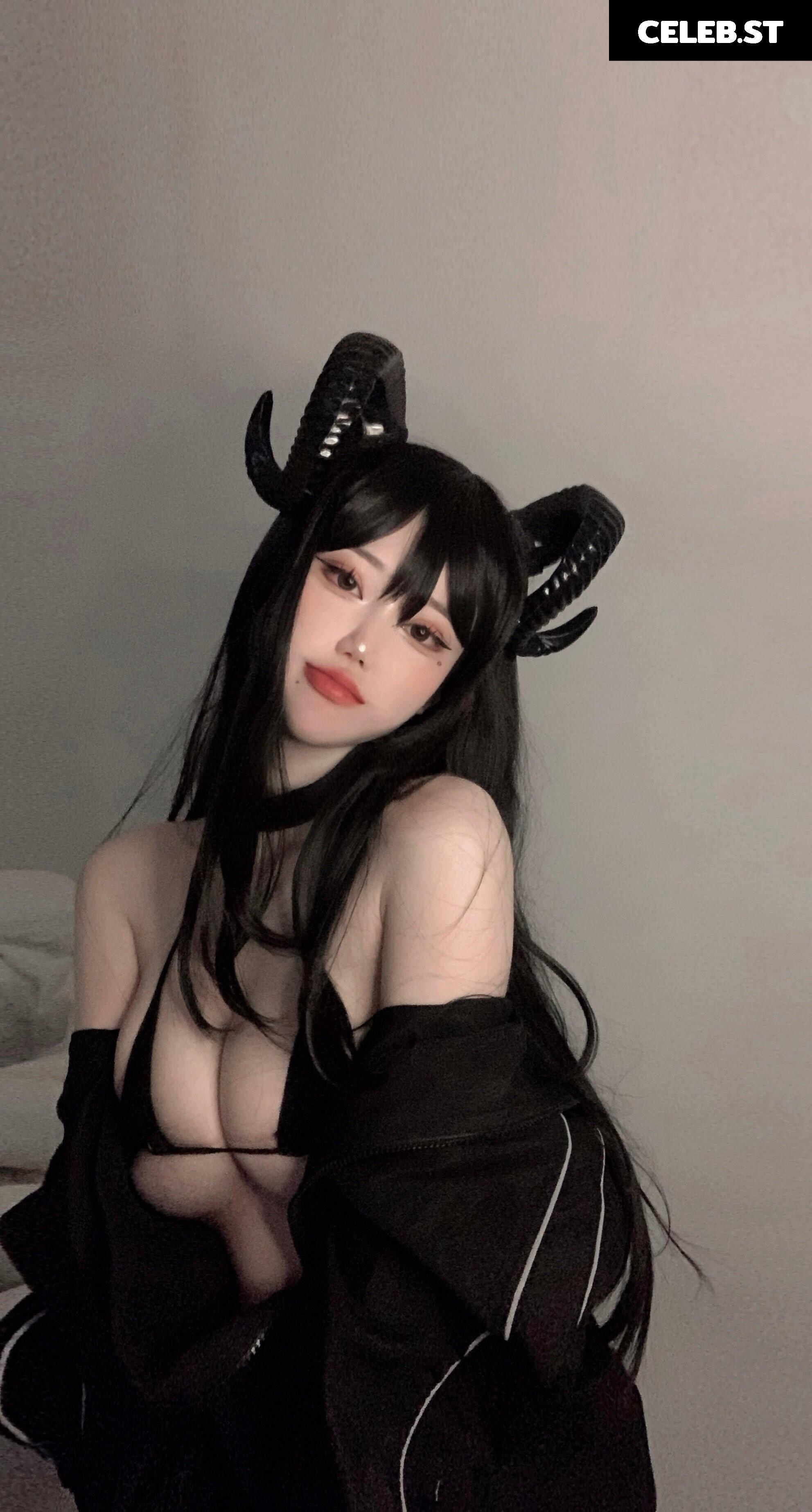 Evawishx / evawxsh / imeva Image 24437973