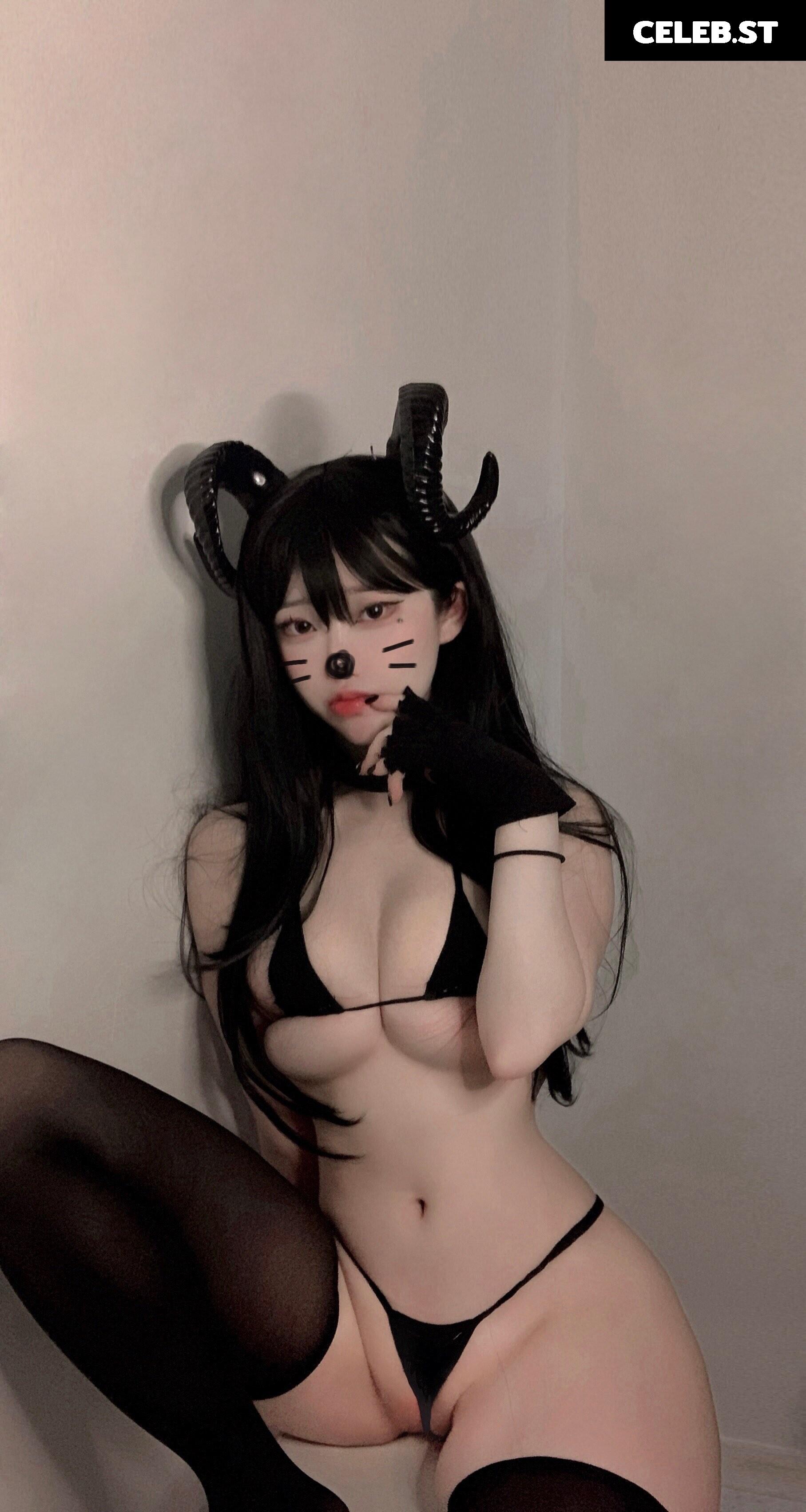 Evawishx / evawxsh / imeva Image 24437976