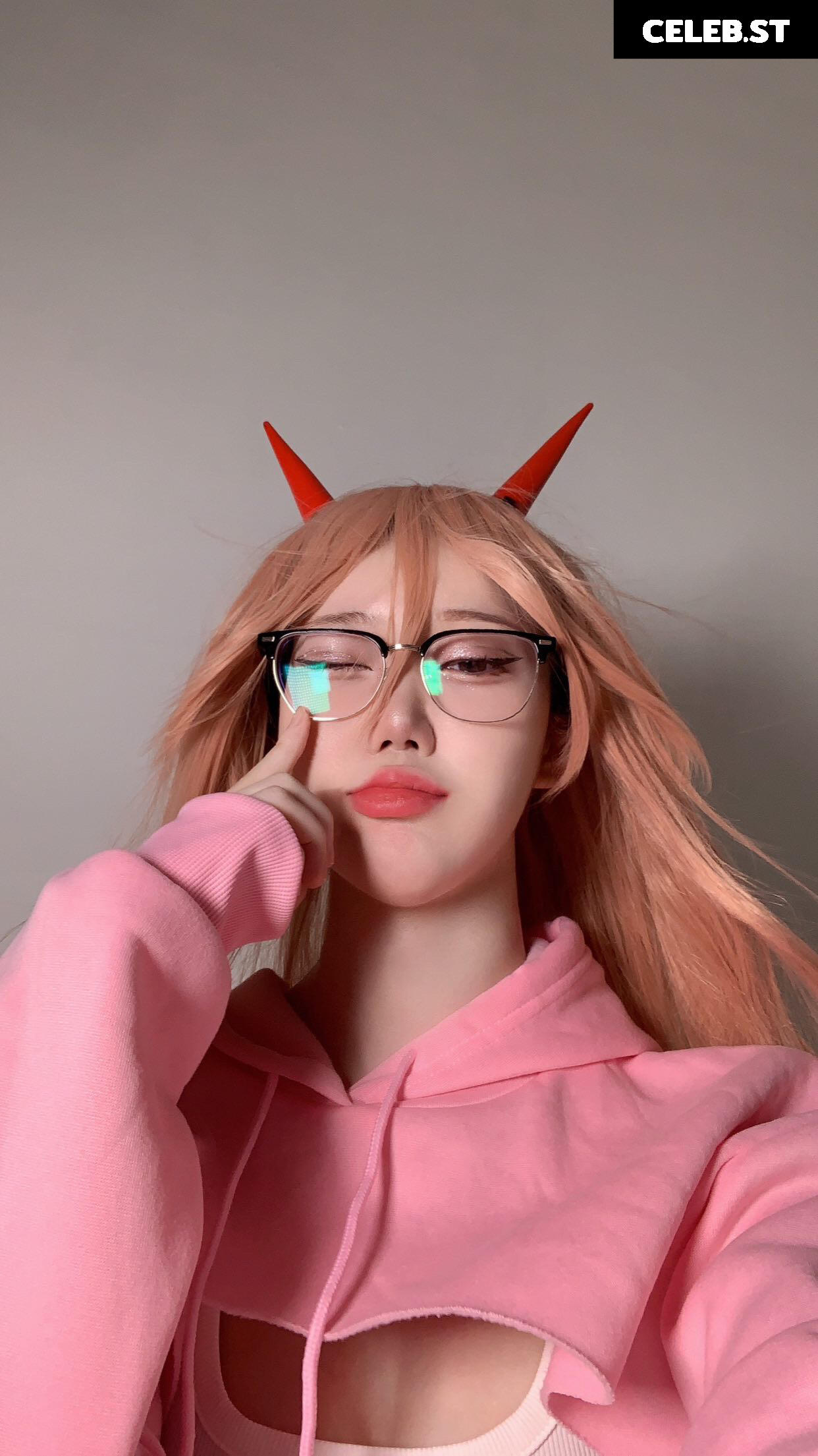 Evawishx / evawxsh / imeva Image 24437825