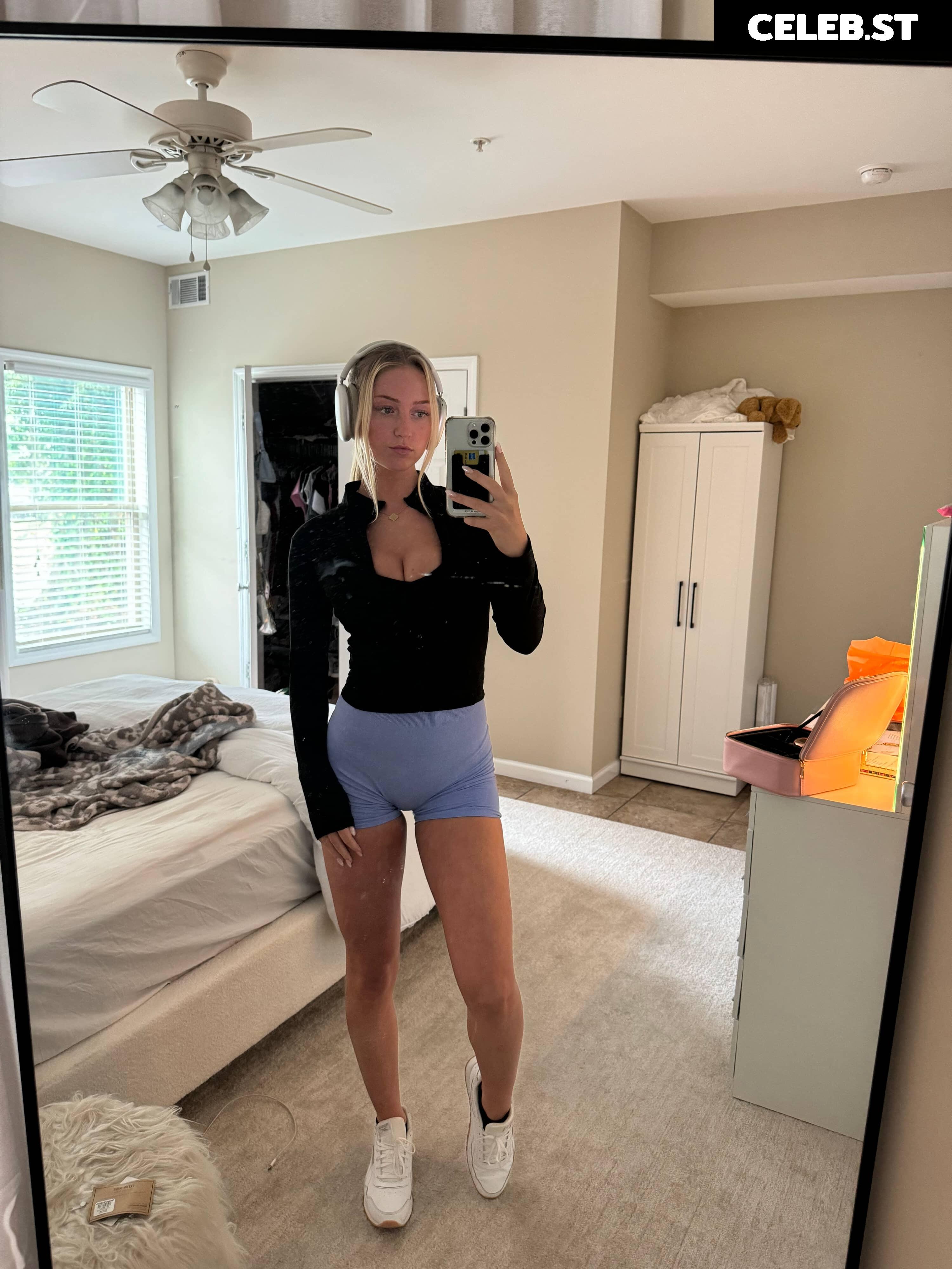iamsydneythomas / Sydney Thomas Image 24403033