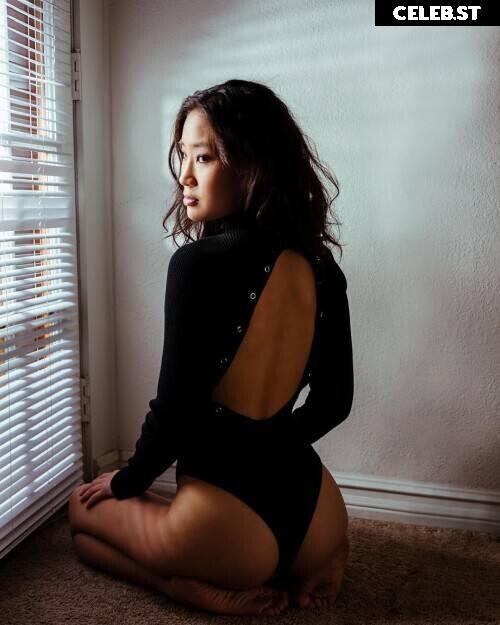 Jeannie Elise Mai | JeannieEliseMai Image 24409860