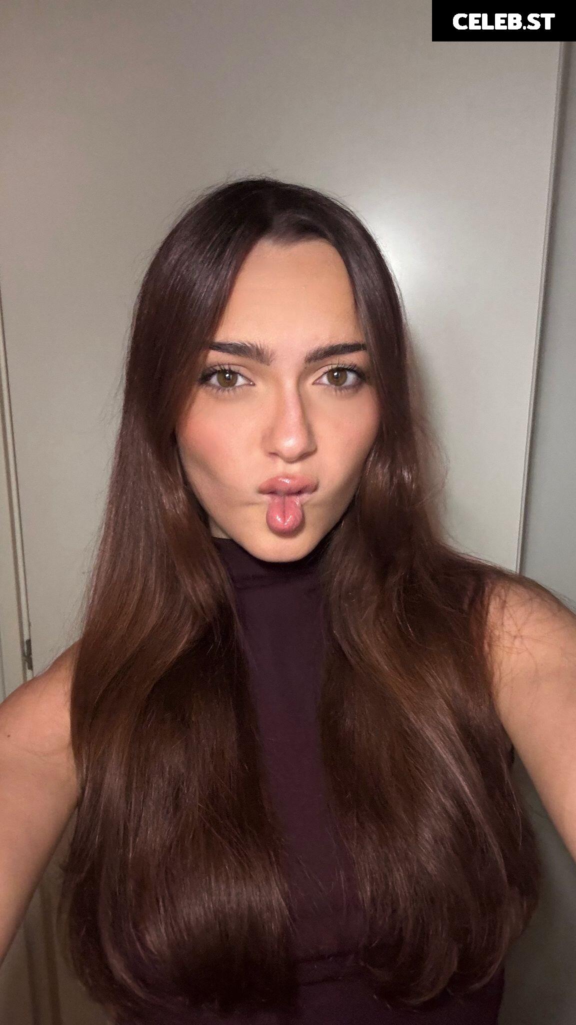 Sofia Cerio Image 24494703