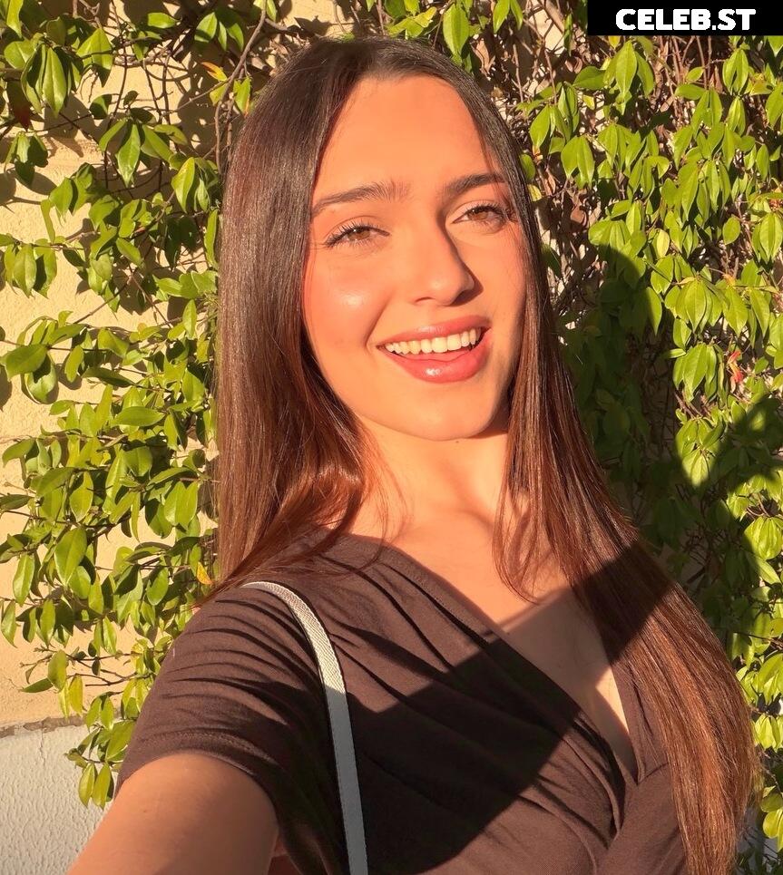 Sofia Cerio Image 24494705