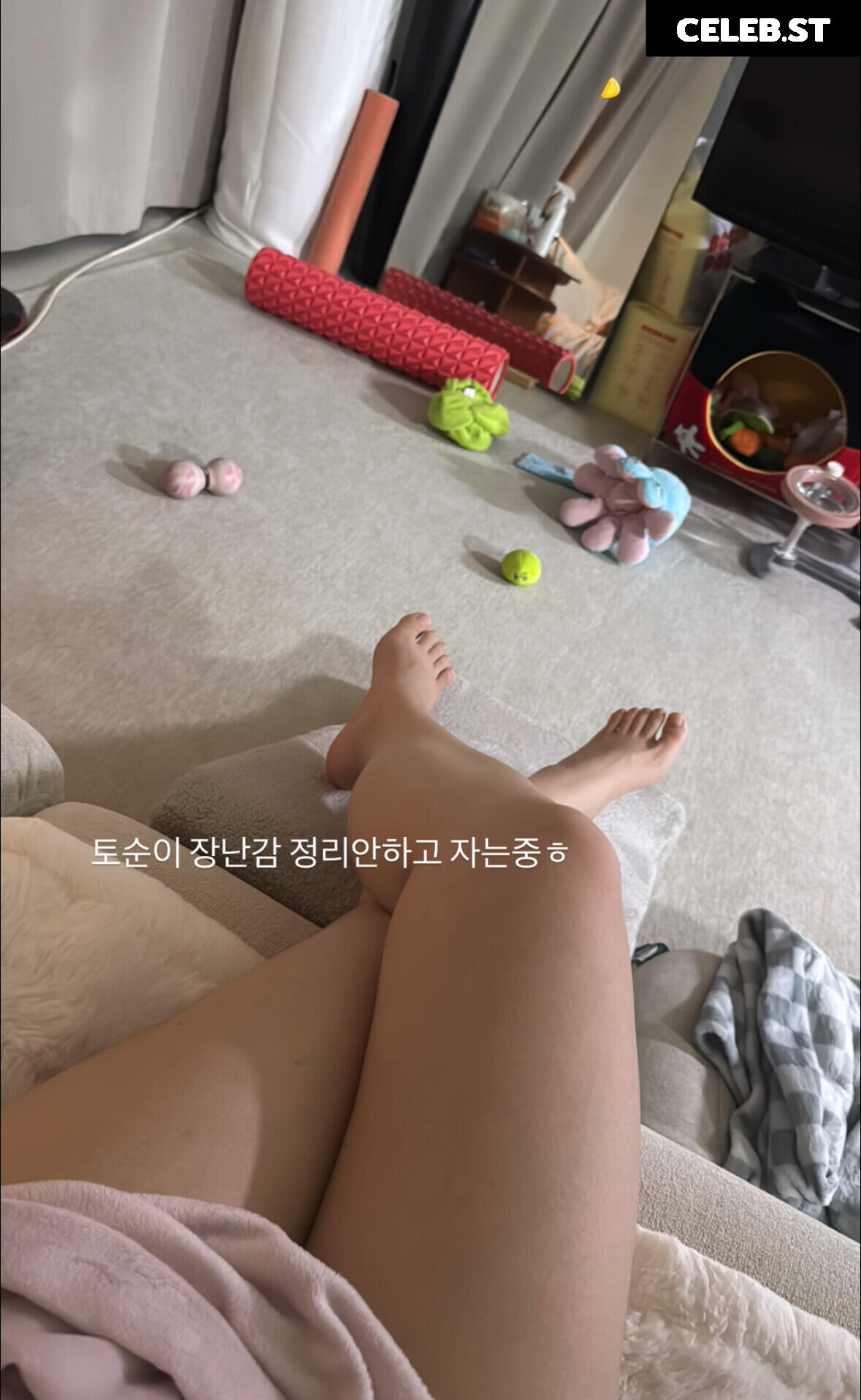 Heeheemoon / moon_nyang_ Image 24491711