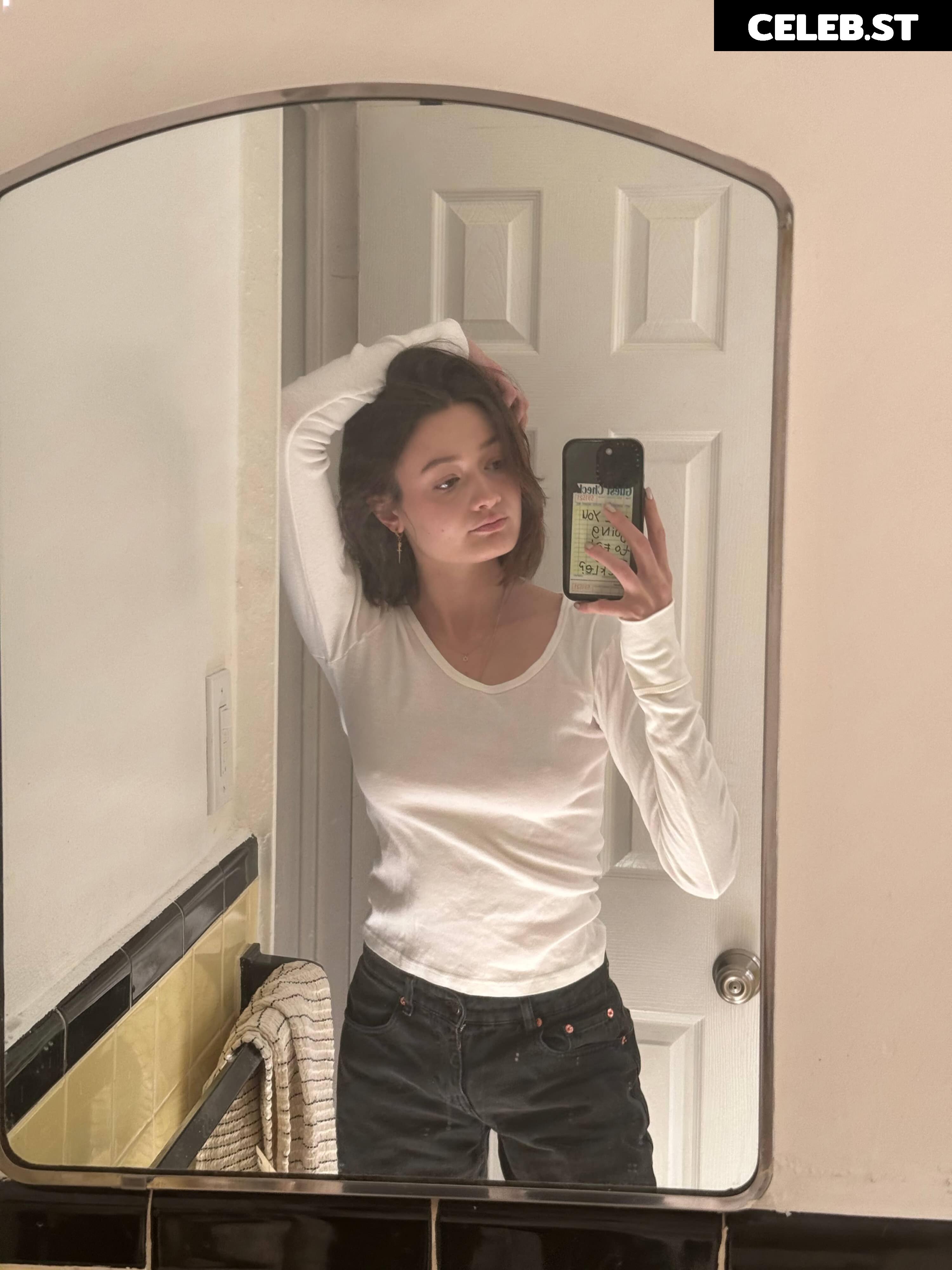 caitlinerinoneill Image 24488704