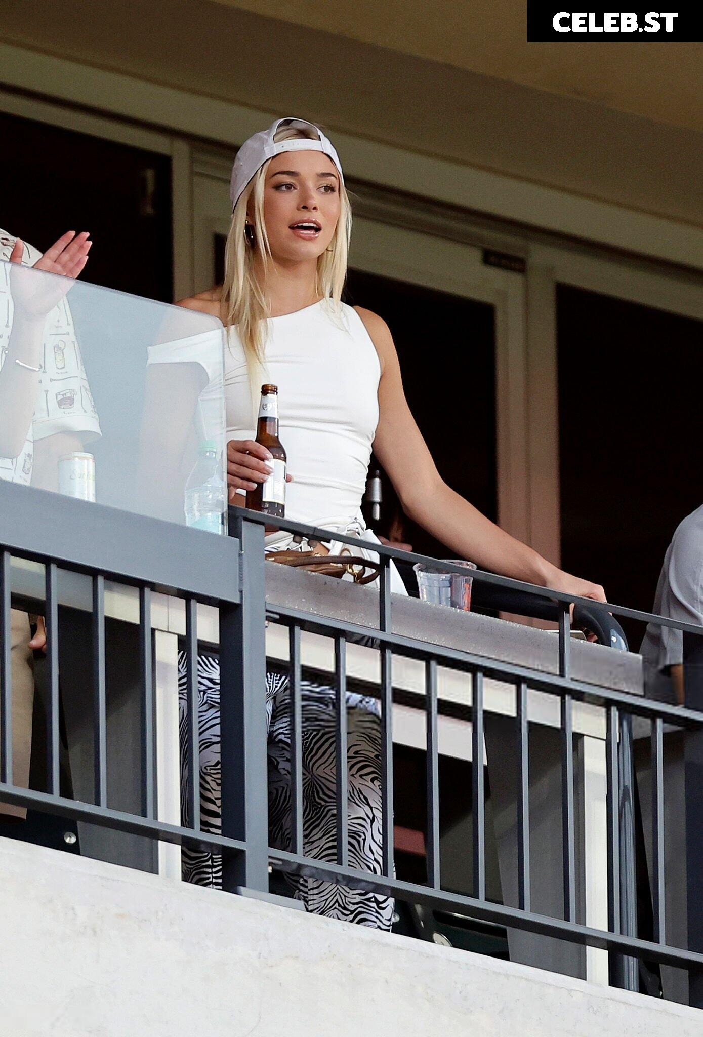 Livvy Dunne Image 24481154