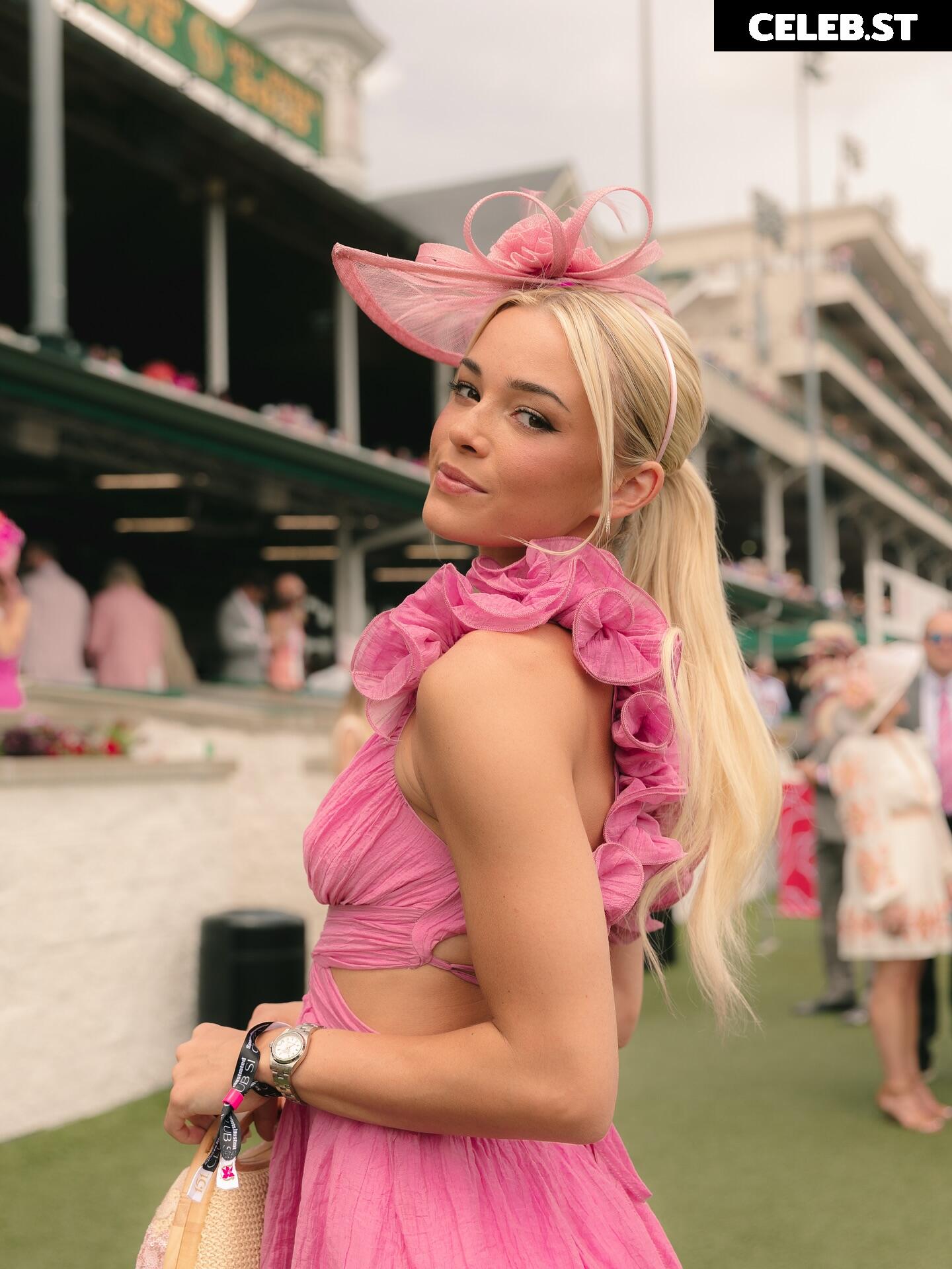 Livvy Dunne Image 24481036
