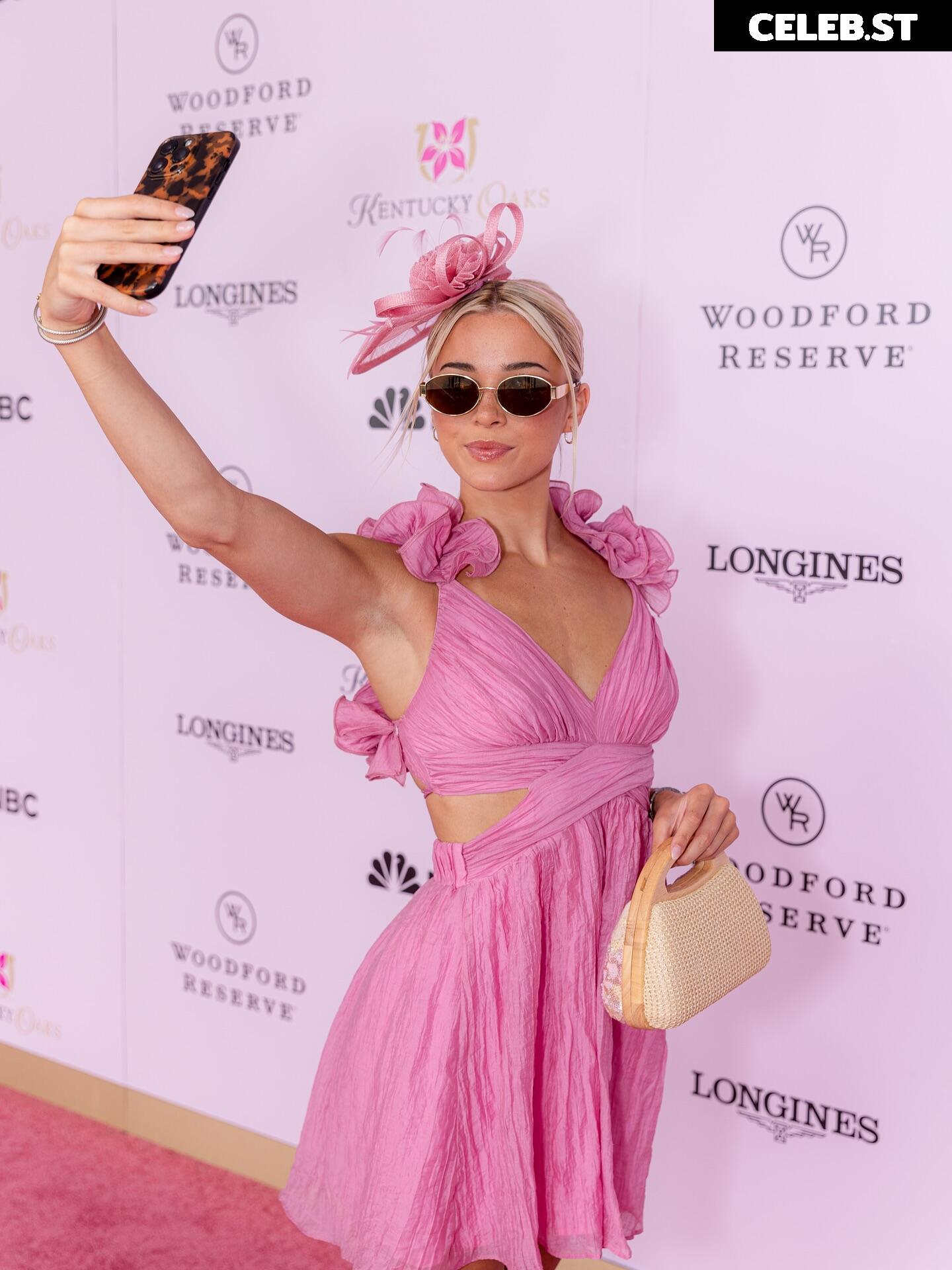 Livvy Dunne Image 24481035