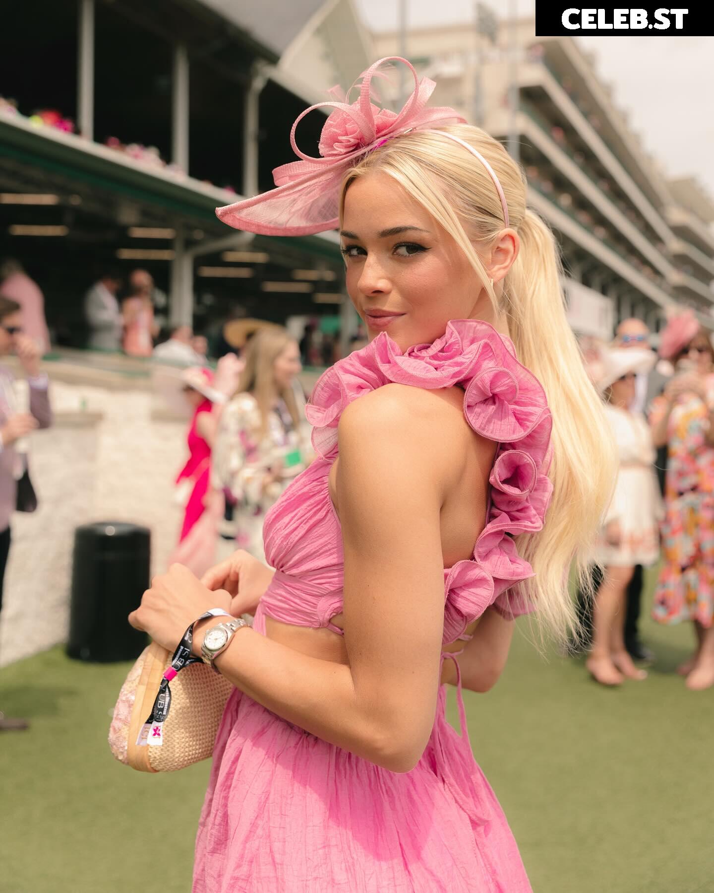 Livvy Dunne Image 24481039
