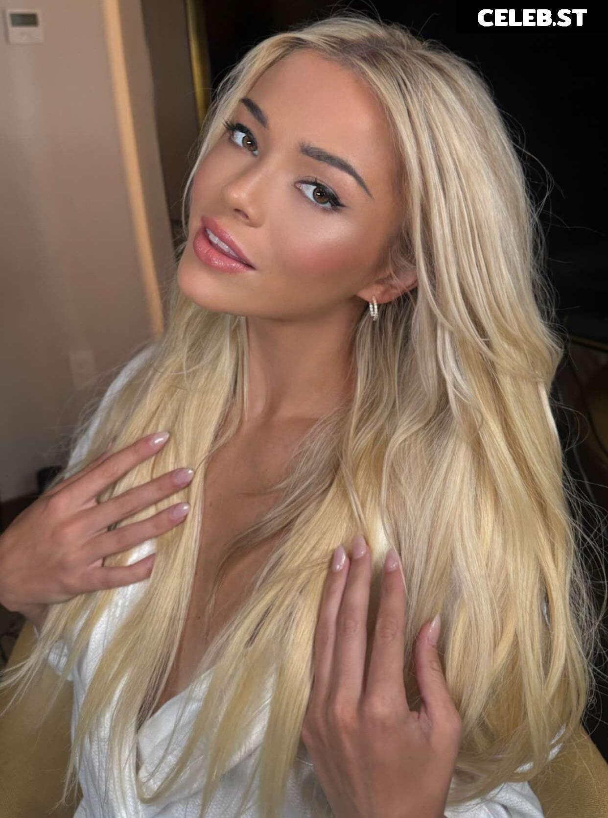 Livvy Dunne Image 24481219