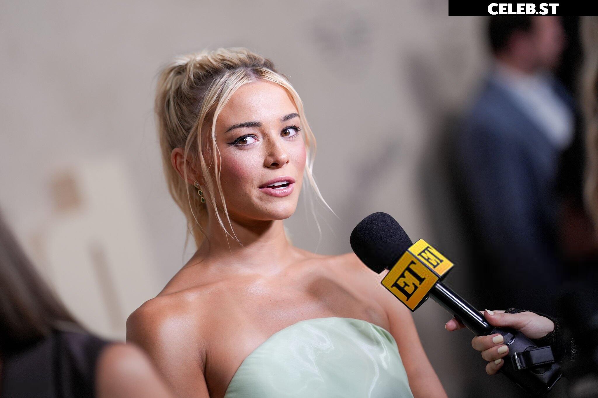 Livvy Dunne Image 24481270