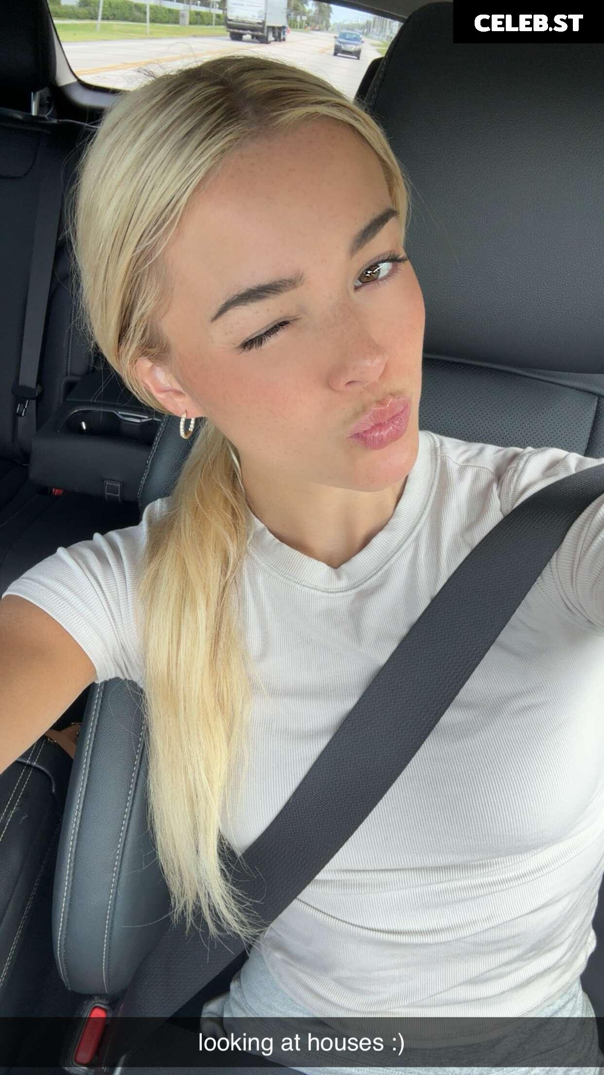 Livvy Dunne Image 24480996