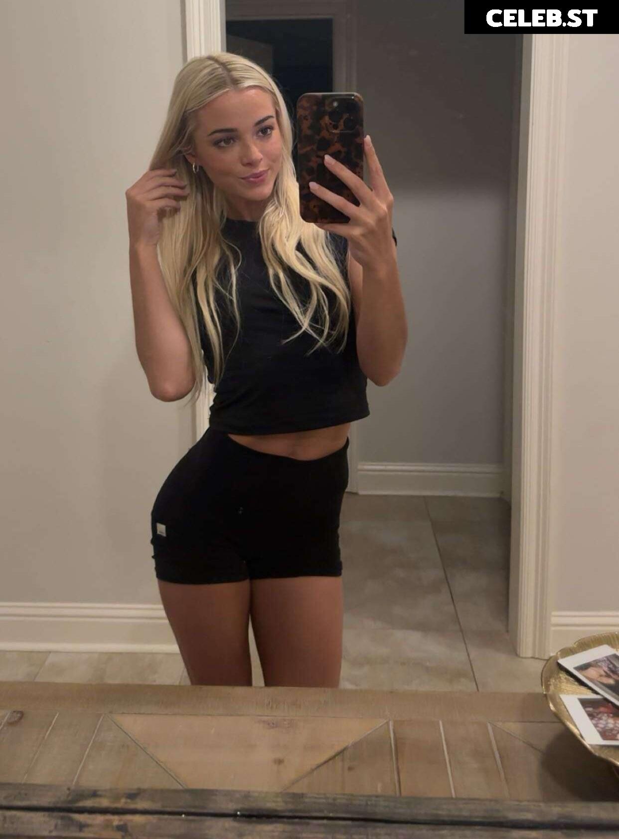Livvy Dunne Image 24480887