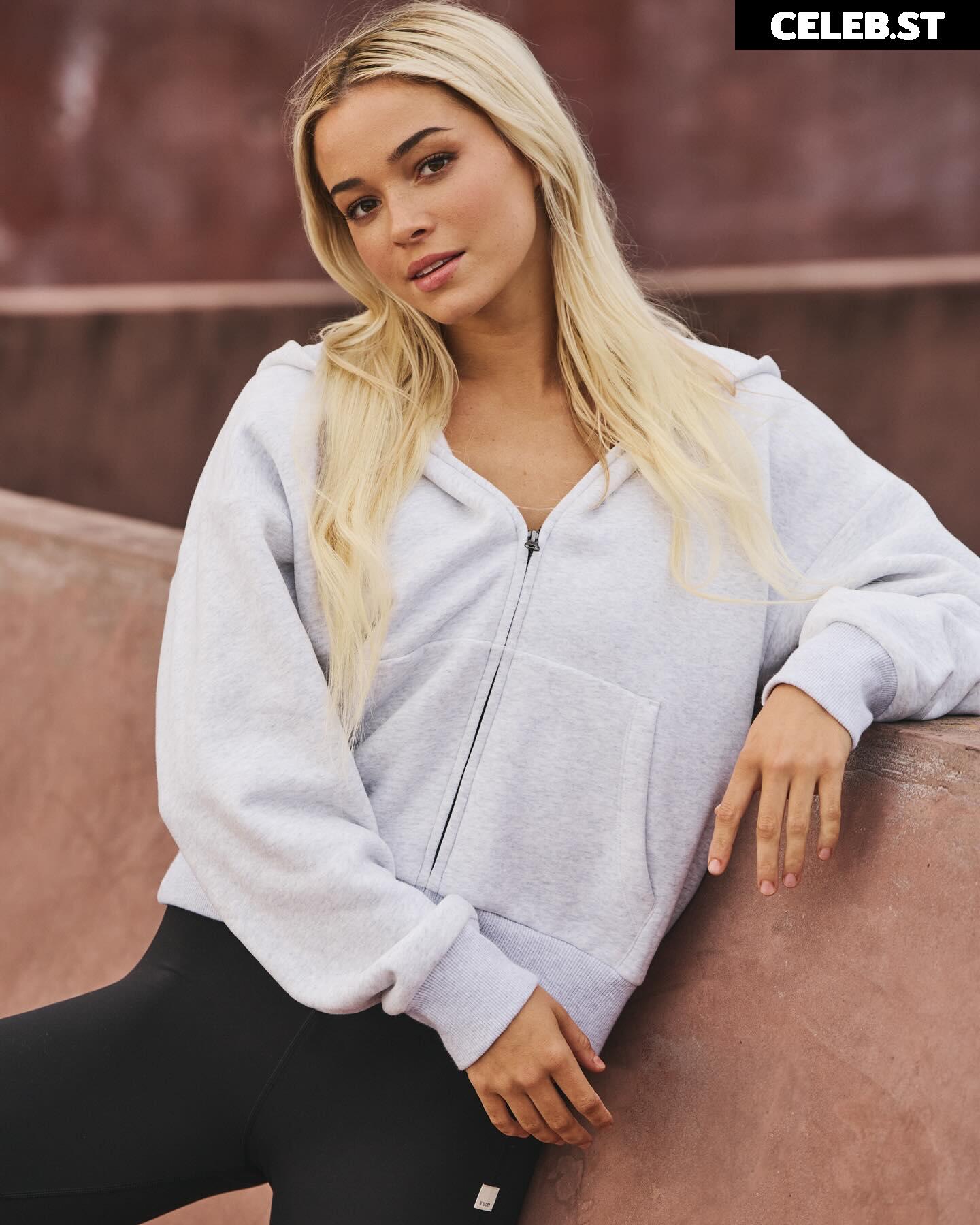 Livvy Dunne Image 24480535