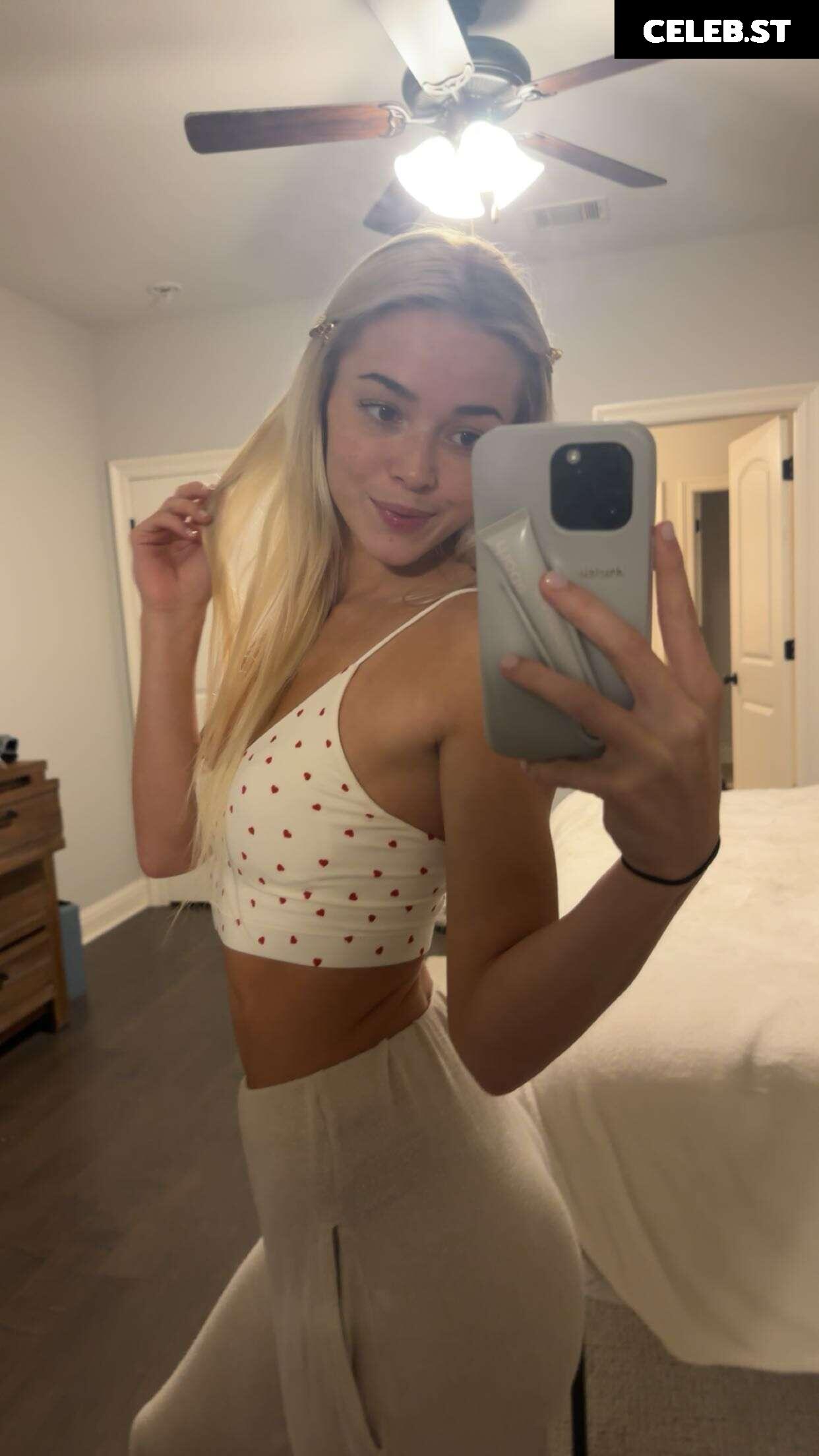 Livvy Dunne Image 24480578