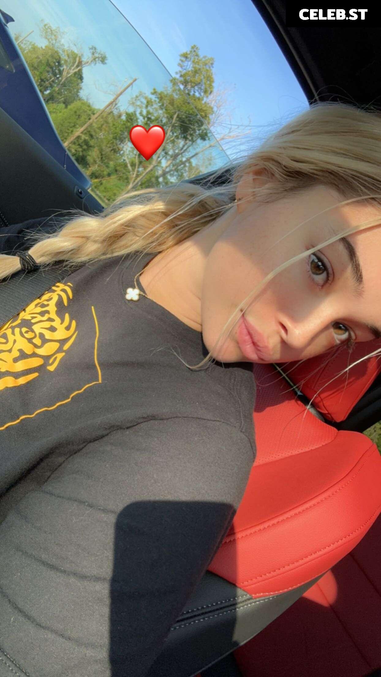Livvy Dunne Image 24480190