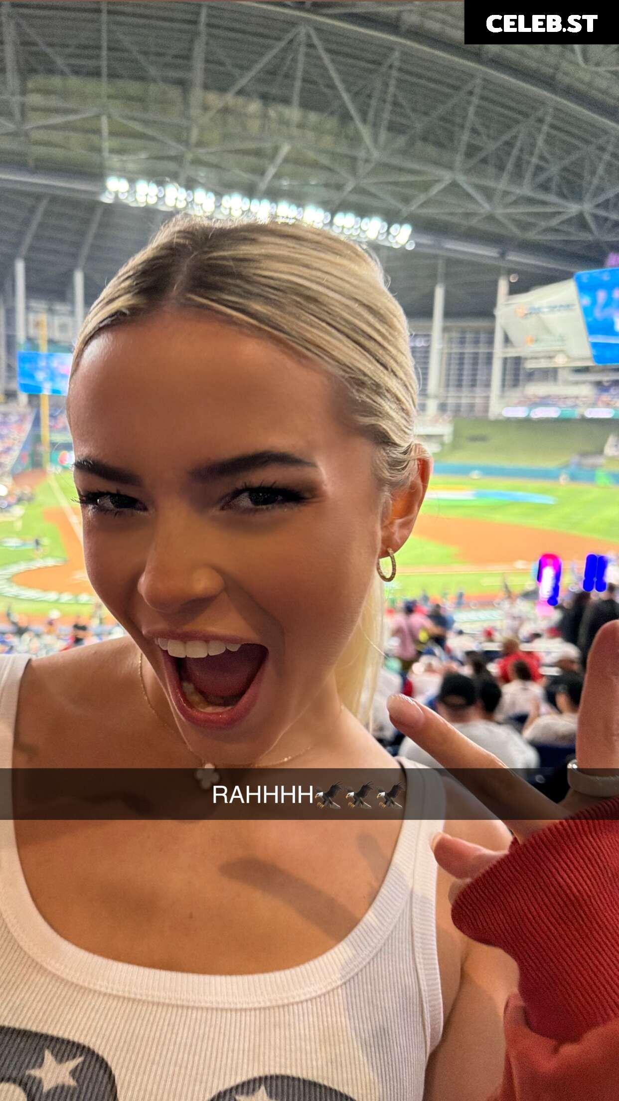 Livvy Dunne Image 24483376
