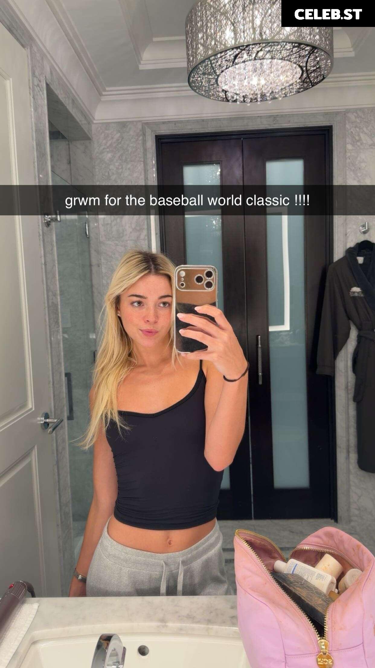 Livvy Dunne Image 24483227
