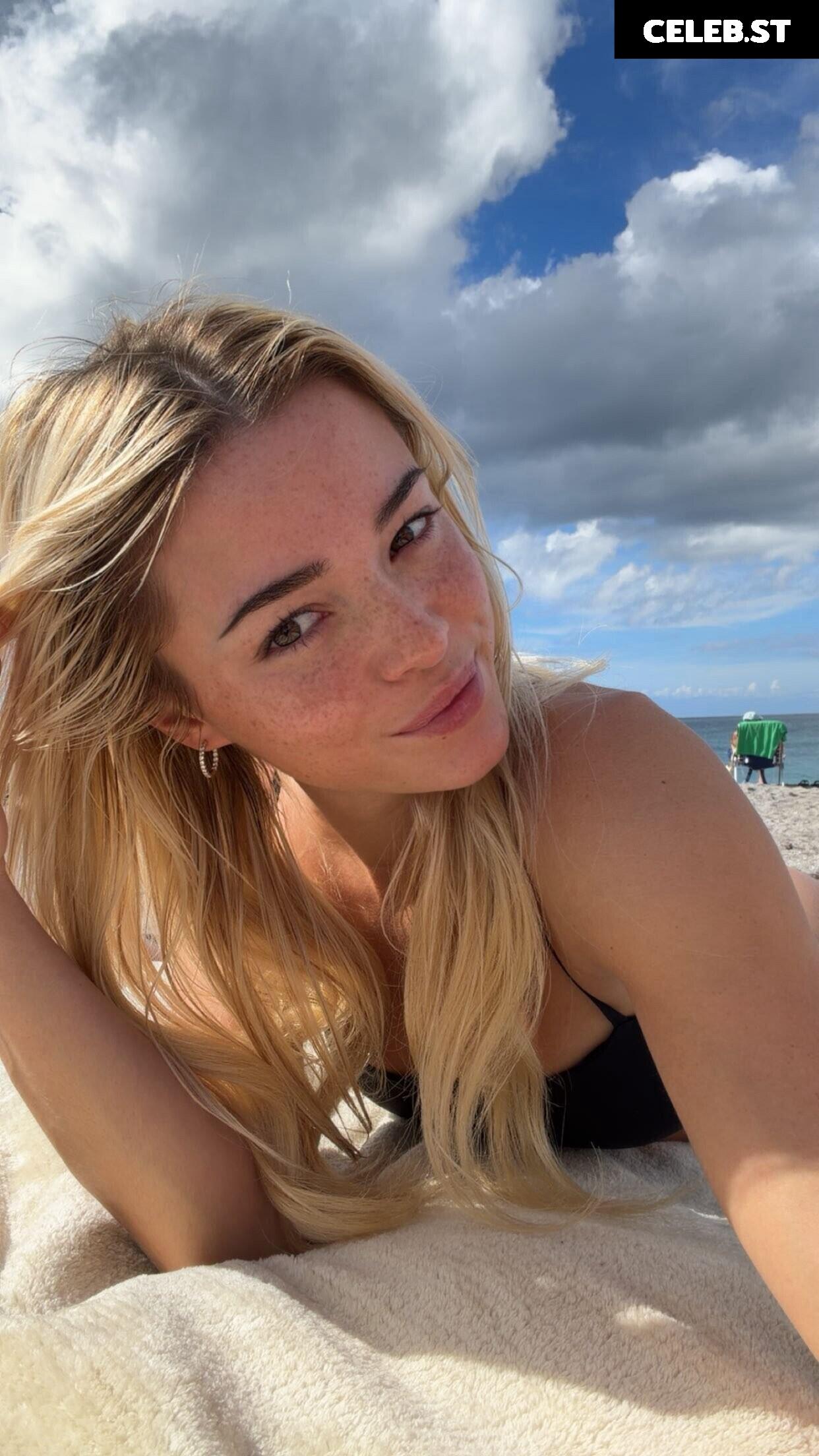 Livvy Dunne Image 24482820