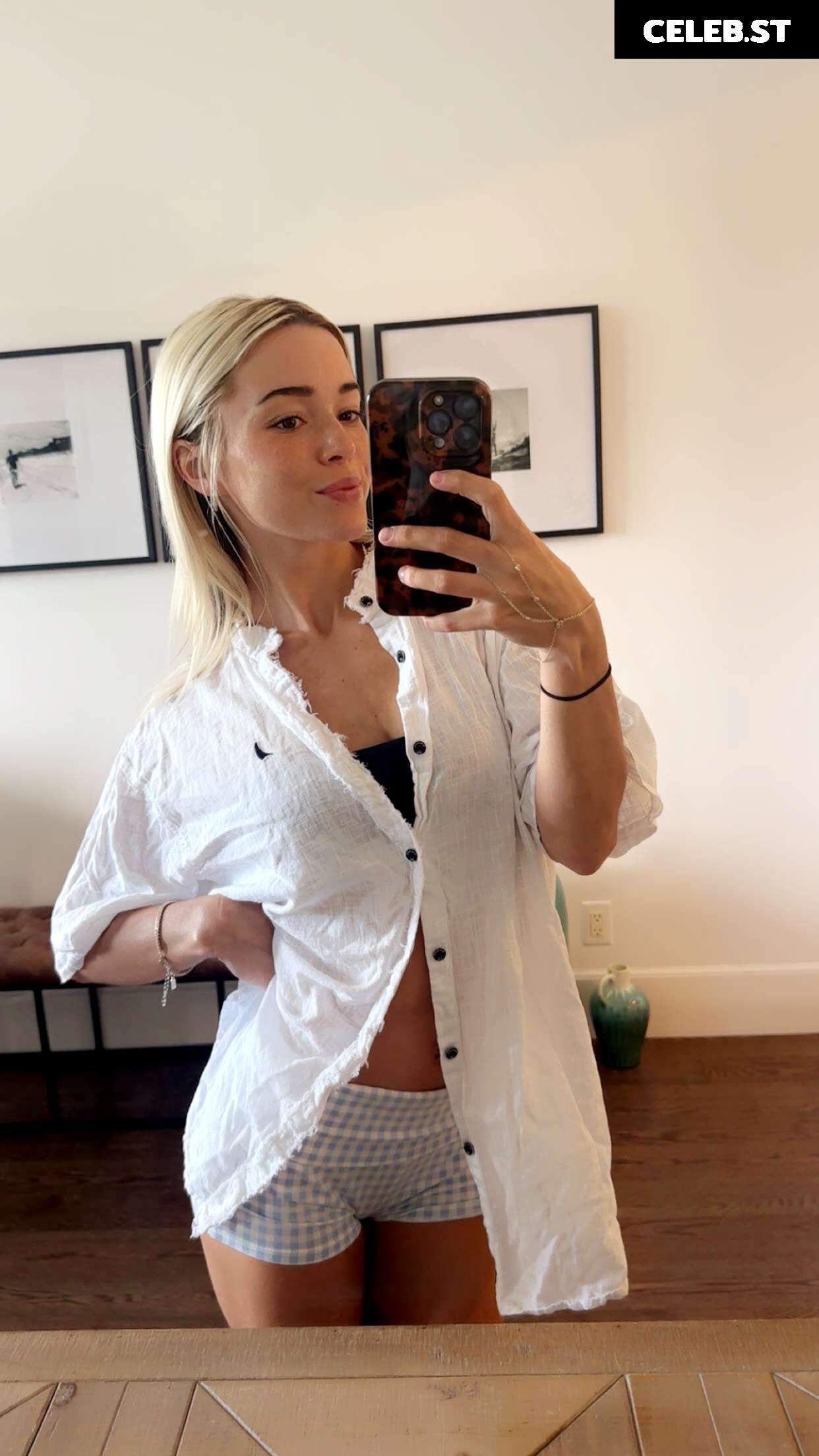 Livvy Dunne Image 24482421