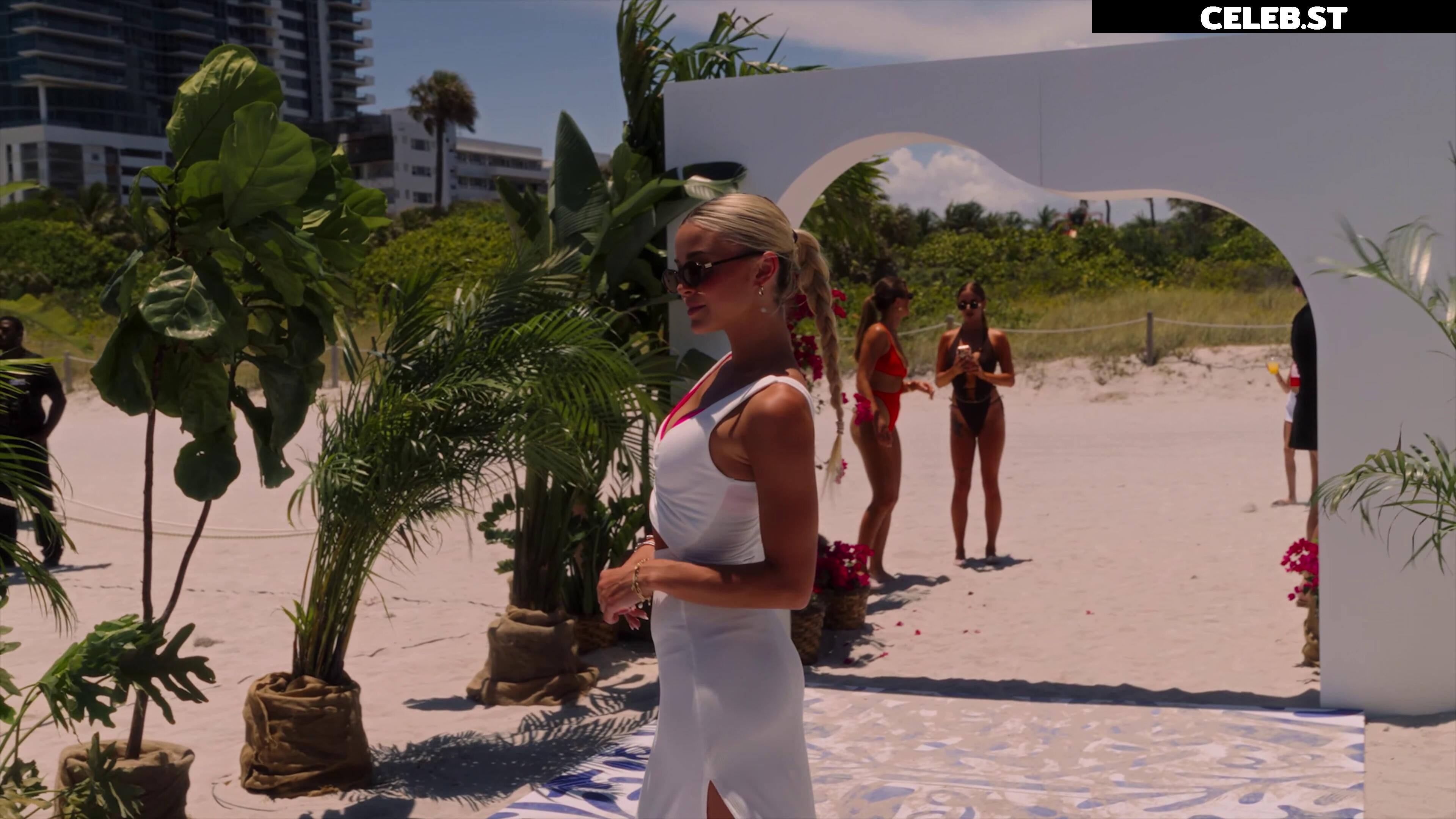 Livvy Dunne Image 24482718