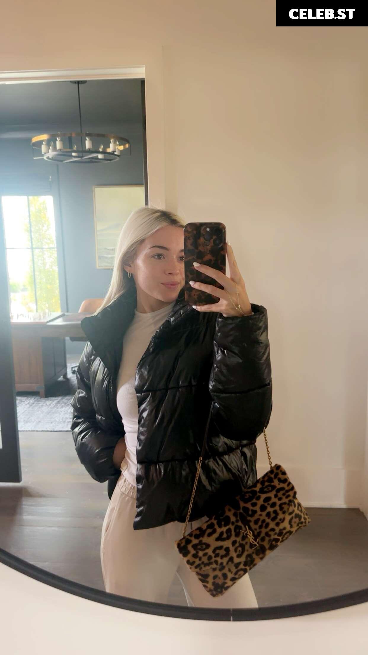 Livvy Dunne Image 24482347