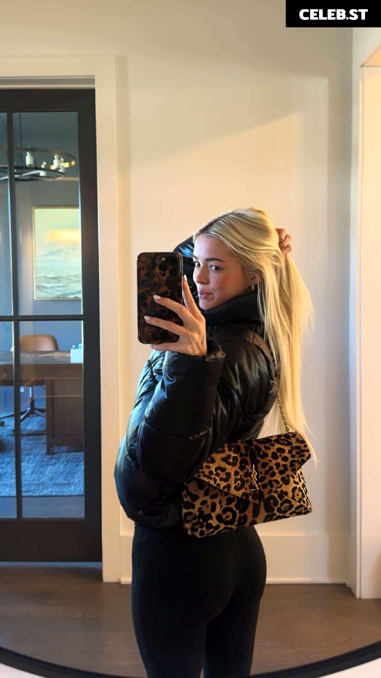 Livvy Dunne Image 24482344