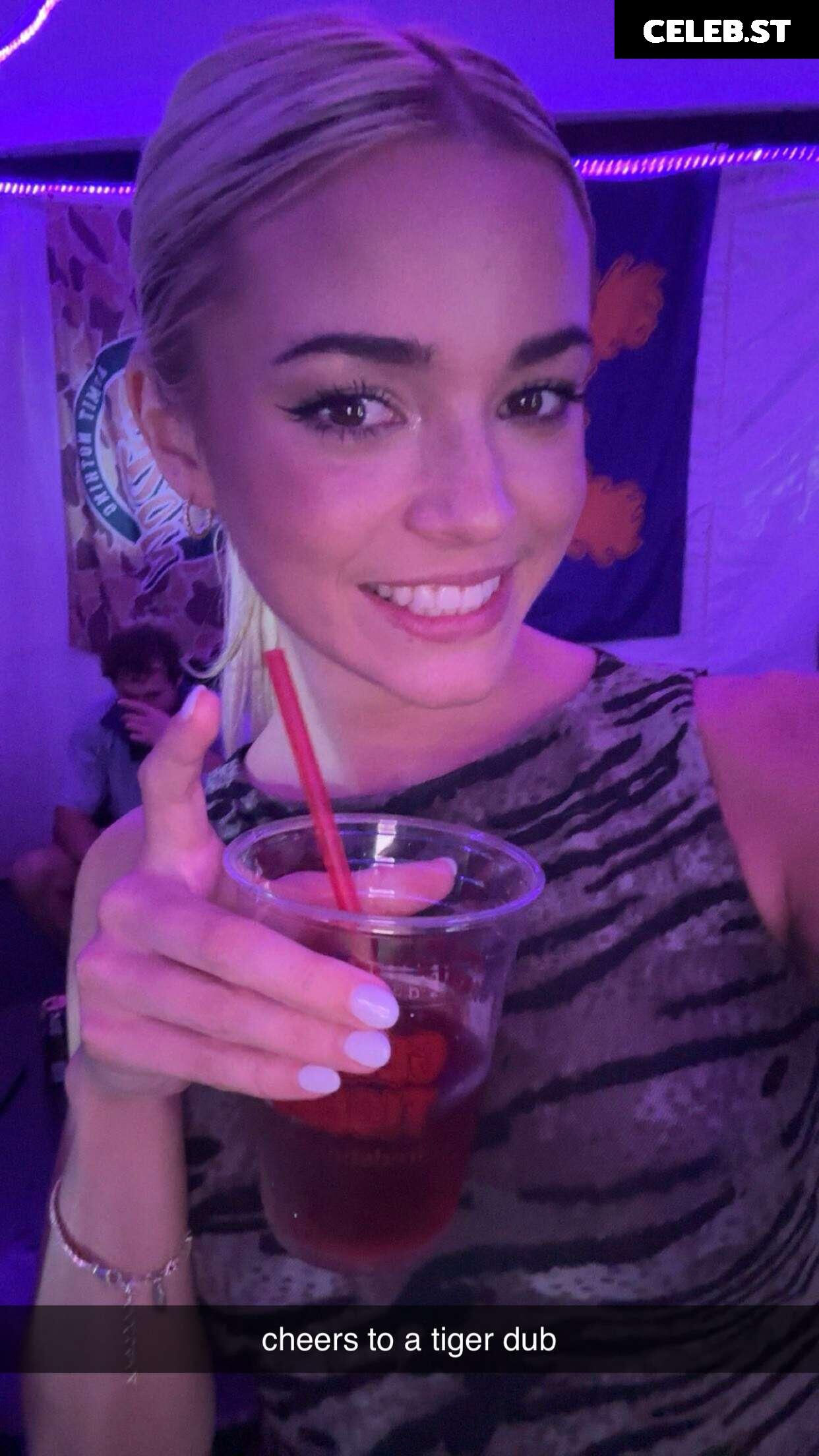 Livvy Dunne Image 24482221