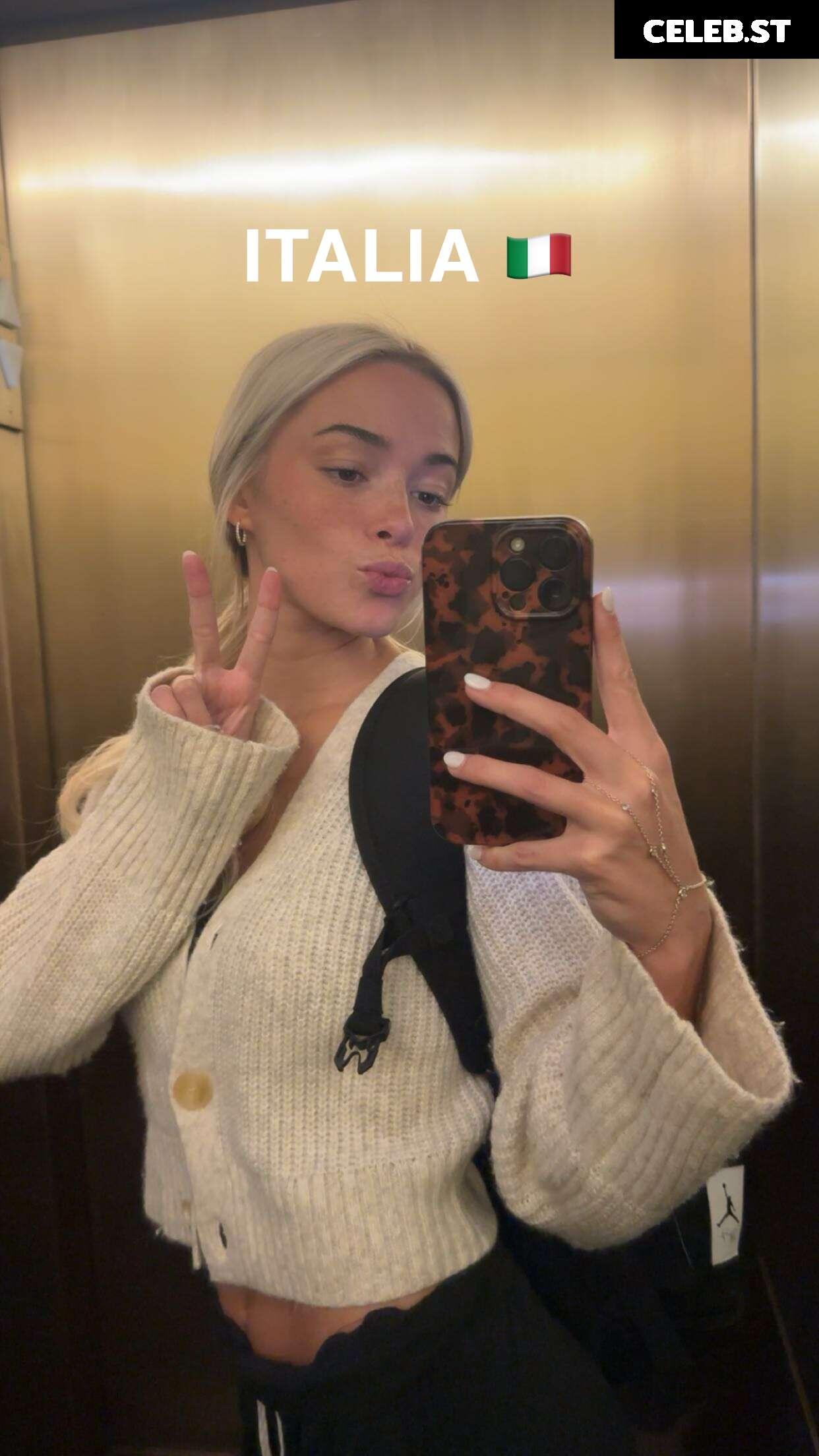 Livvy Dunne Image 24482240