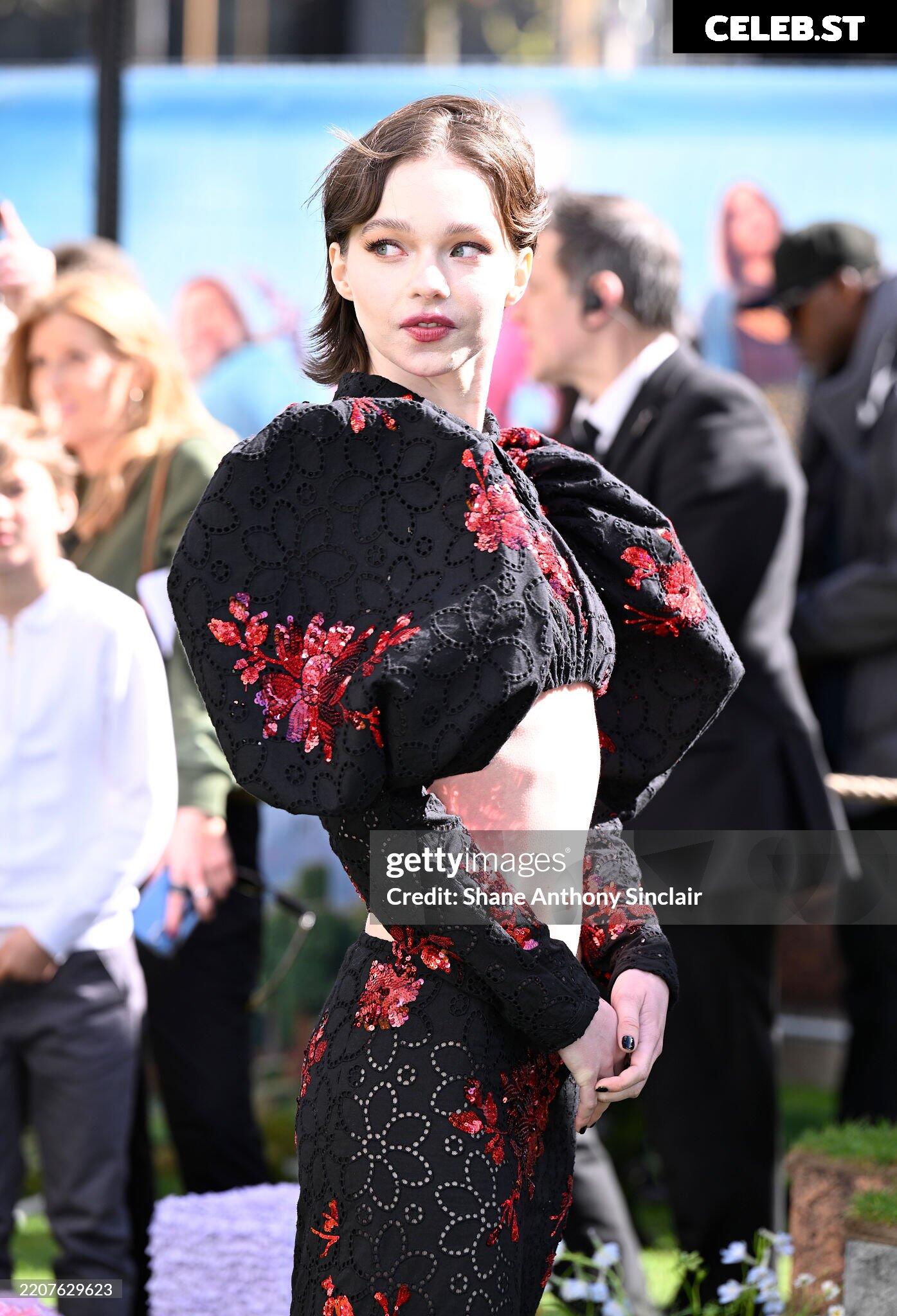 Emma Myers Image 24489836