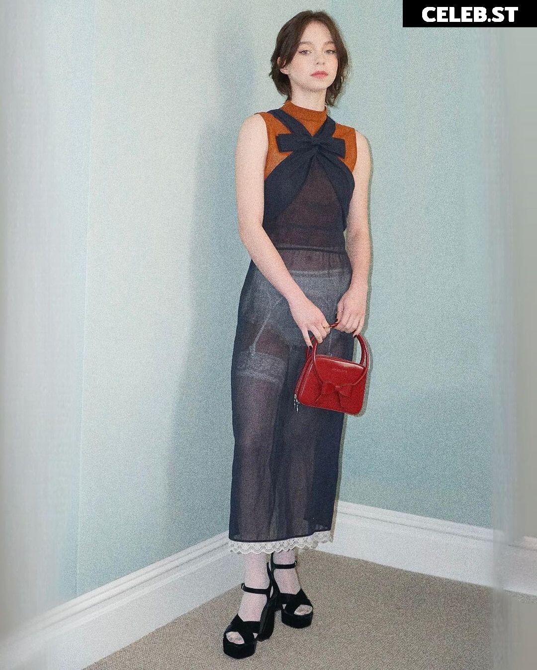 Emma Myers Image 24489666