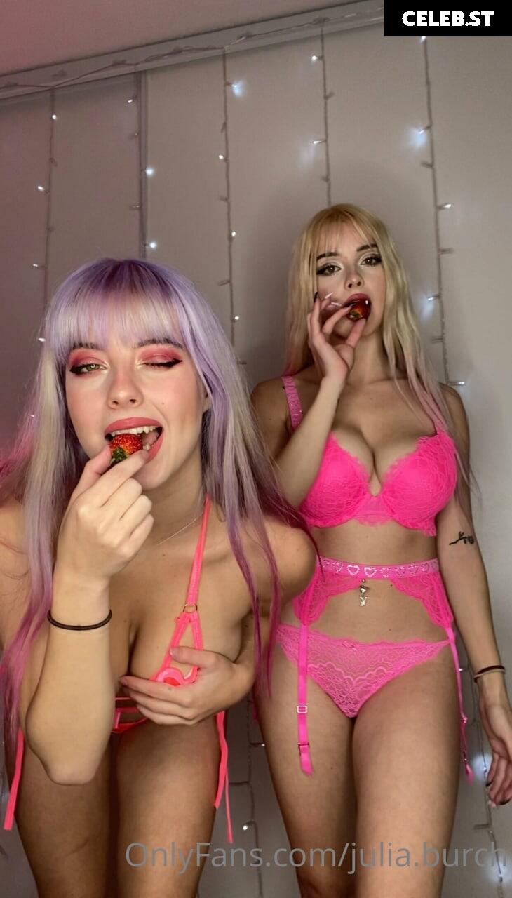 Julia &amp; Lauren Burch Image 2435701