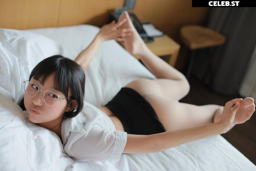 Eunji Pyoapple Image 24365427