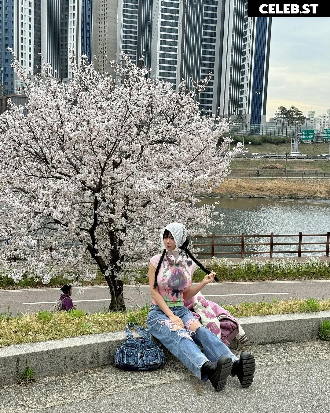 Berry -  빛베리 Image 24364335