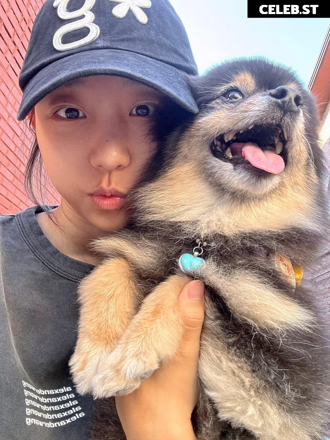 Eunji Pyoapple Image 24367085