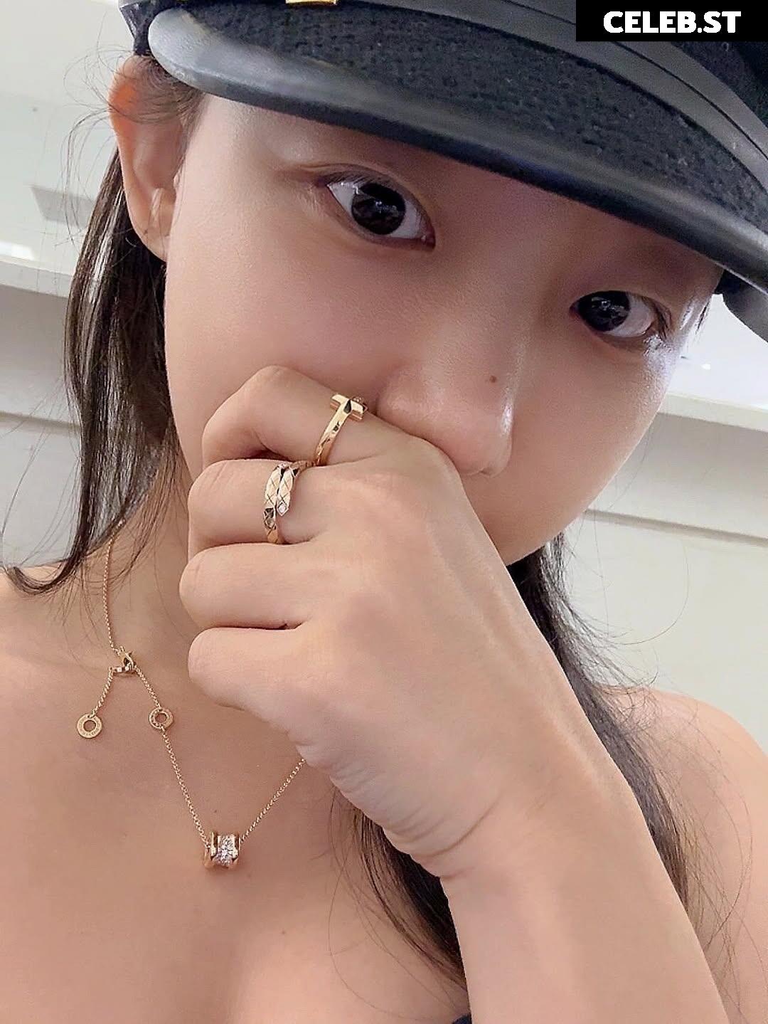 Eunji Pyoapple Image 24367051