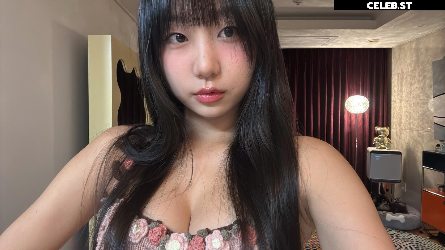 Eunji Pyoapple Image 24367282
