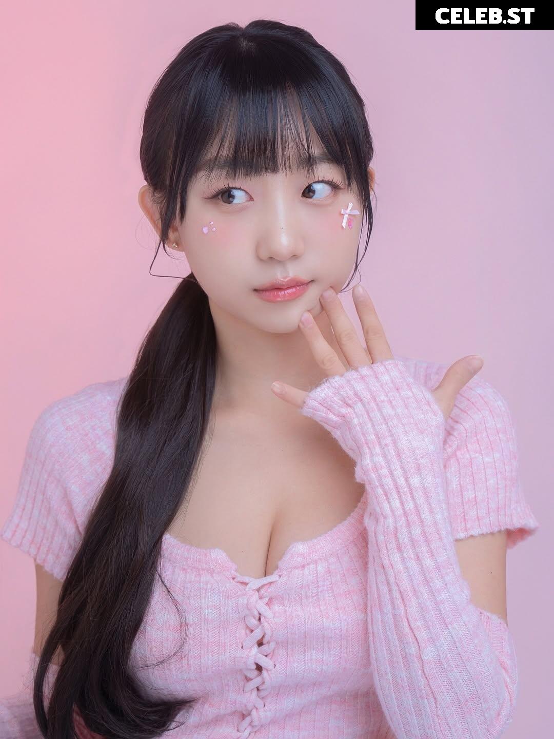 Eunji Pyoapple Image 24367216