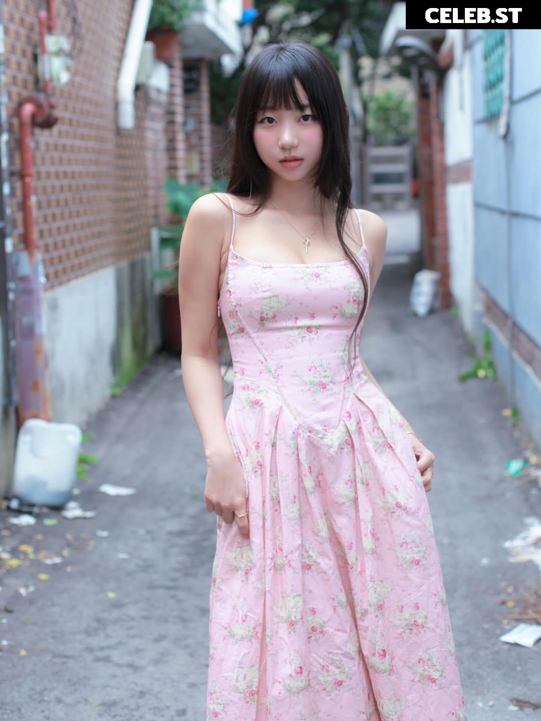 Eunji Pyoapple Image 24366916