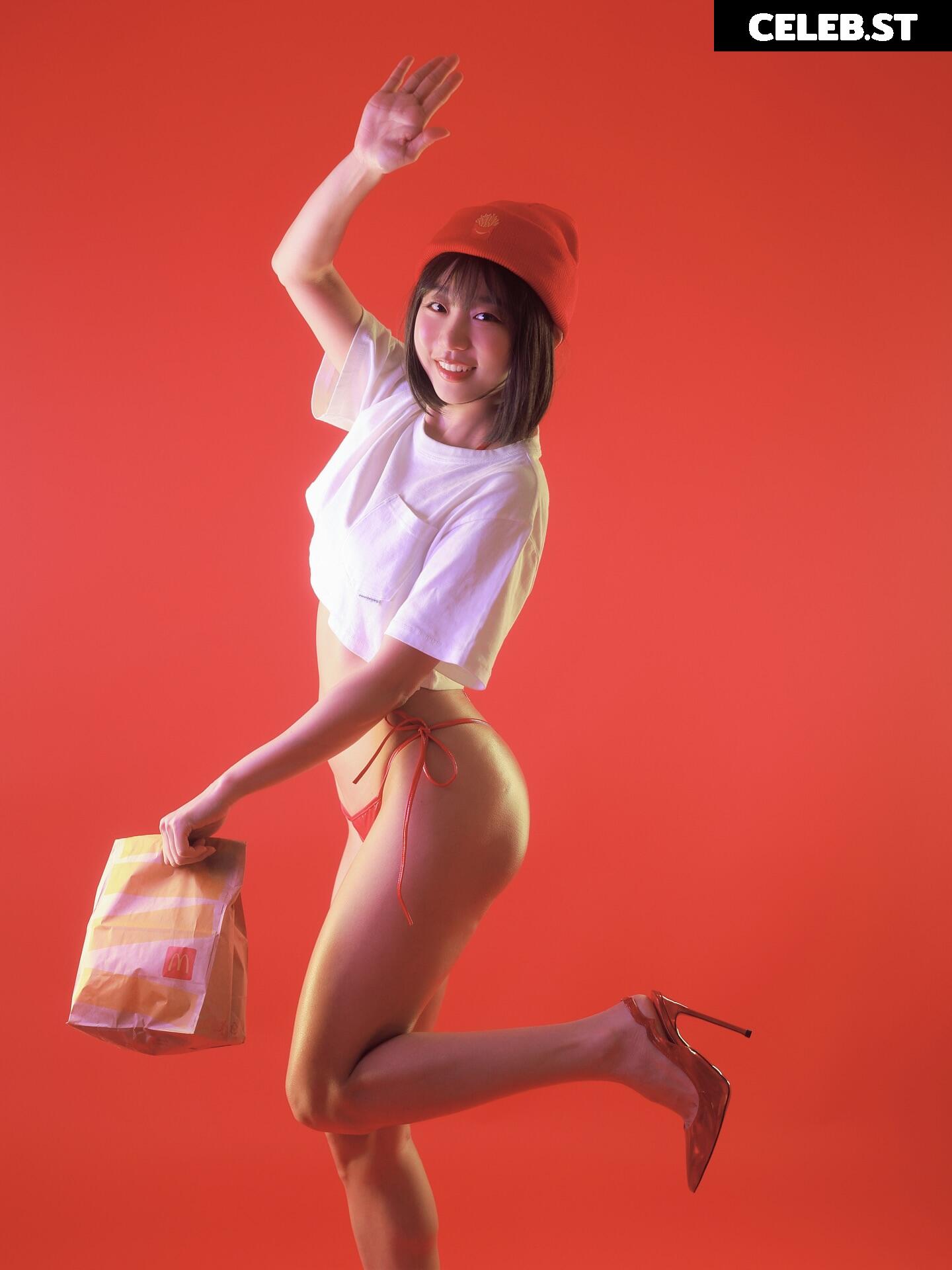 Eunji Pyoapple Image 24366903