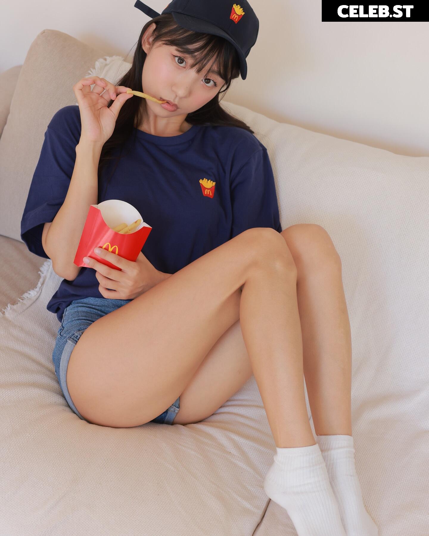 Eunji Pyoapple Image 24366494