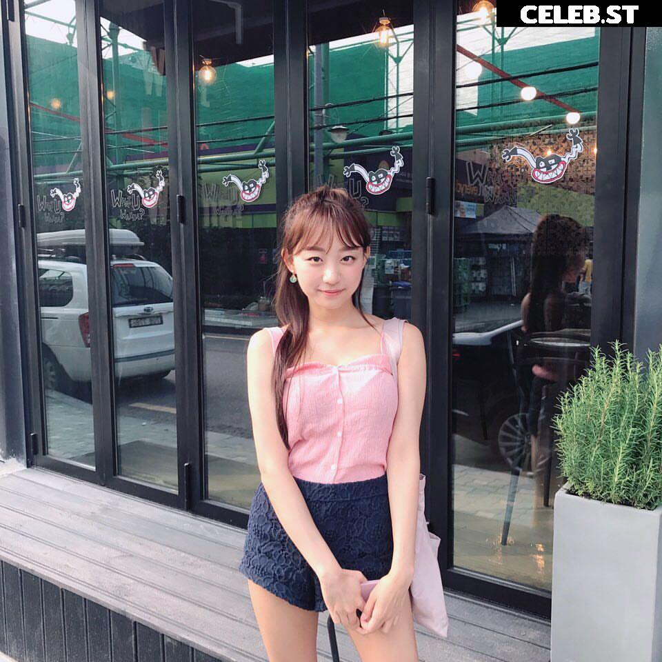 Eunji Pyoapple Image 24366712
