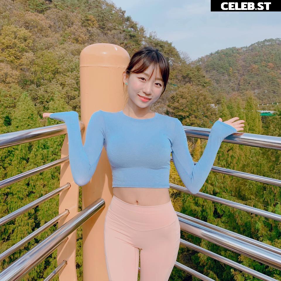 Eunji Pyoapple Image 24366755