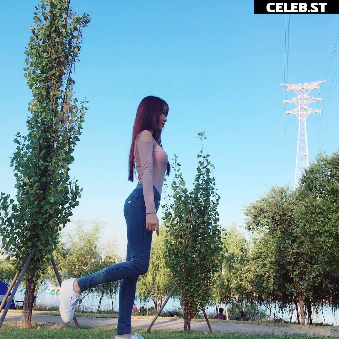 Eunji Pyoapple Image 24366697