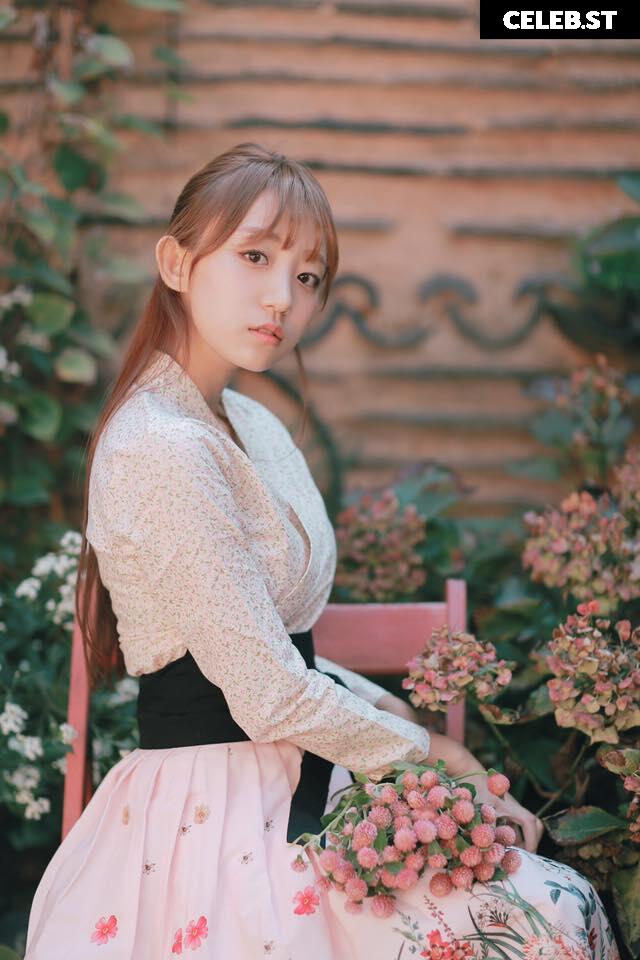 Eunji Pyoapple Image 24366683