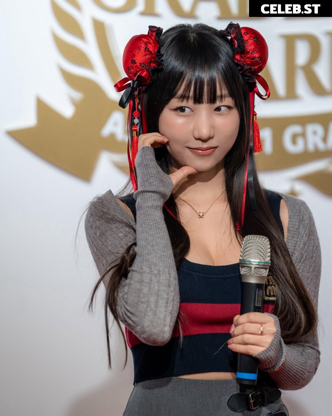 Eunji Pyoapple Image 24366194