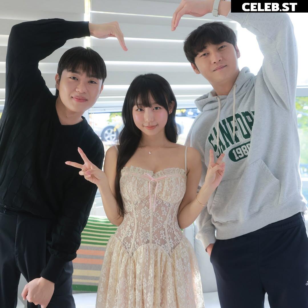 Eunji Pyoapple Image 24366168